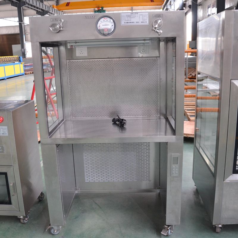 Cleanroom Workbench with Advanced Filtration and illumination System ...